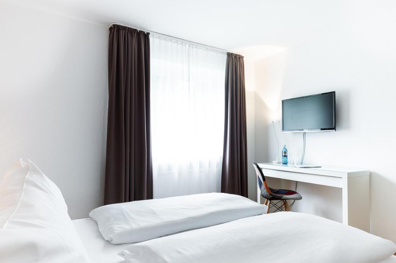Haus Am Park - Ihr Gaestehaus In Velbert Kültér fotó